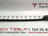 1005422-00-D Hintere linke vordere Türdichtung Tesla Modell S, Modell S REST 1005422-00-D - photo 2