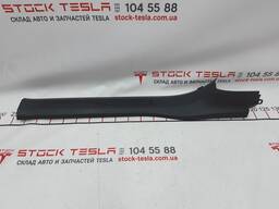 1496490-00-A Vordere rechte Einstiegsleiste rechts unten Tesla Modell X 1496490-00-A