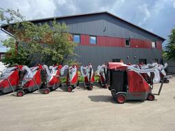 Glutton/CIty AnT electric Street Vacuum Cleaner self propelled zero emissions