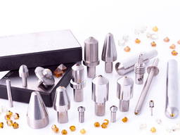 Manufacturing of diamond tools