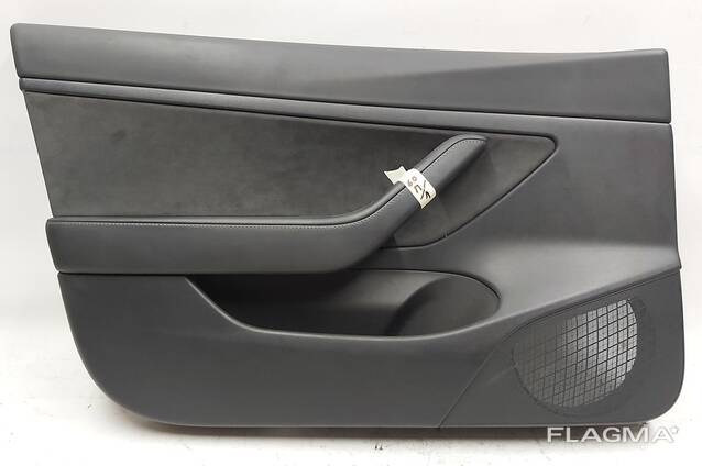 Türverkleidungsbaugruppe vorne links PREM BLACK Tesla Modell 3 1514764-21-A
