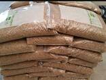 Nice cheap Stick Shape Wood Pellets Pelet Pallet / Pine Wood Pellets 15kg Bags - photo 1